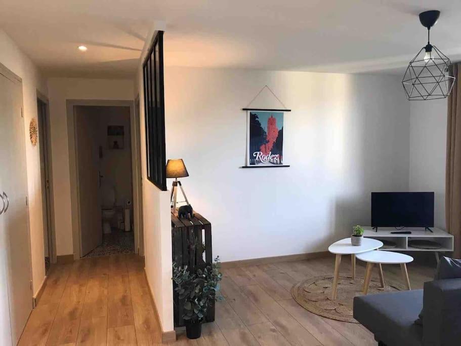 T2 50m2 3*,centre Ville,calme,lumineux Charme Apartment *