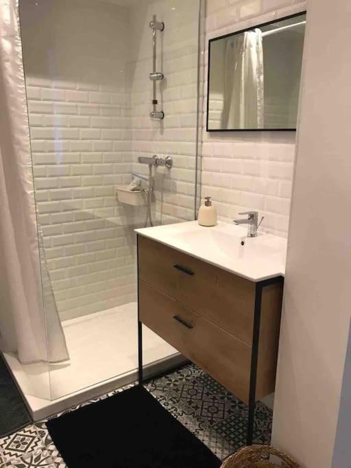 T2 50m2 3*,centre Ville,calme,lumineux Charme *