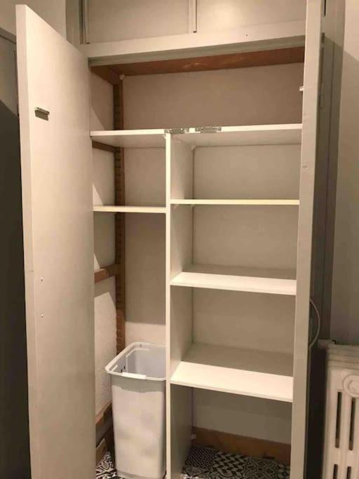 Apartment T2 50m2 3*,centre Ville,calme,lumineux Charme *