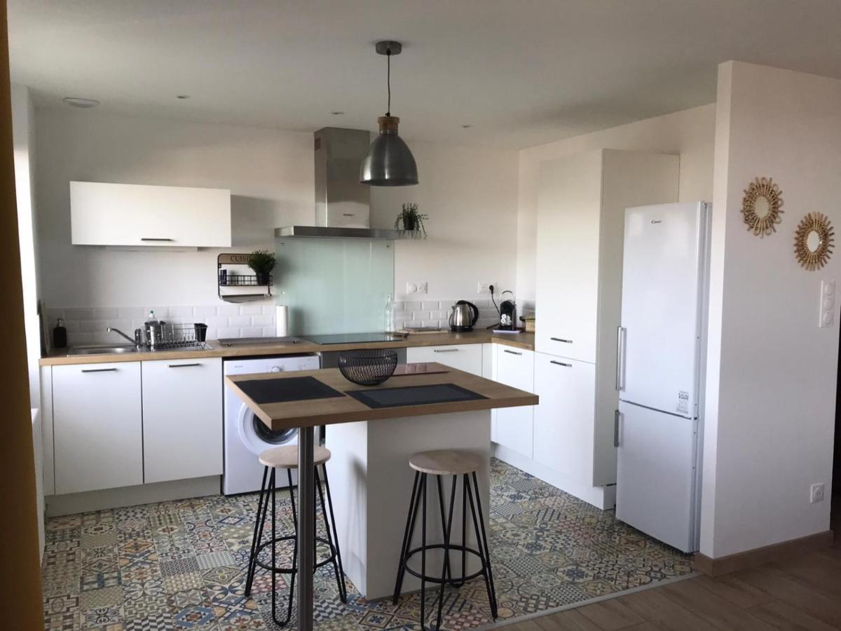 Apartamento T2 50m2 3*,centre Ville,calme,lumineux Charme *
